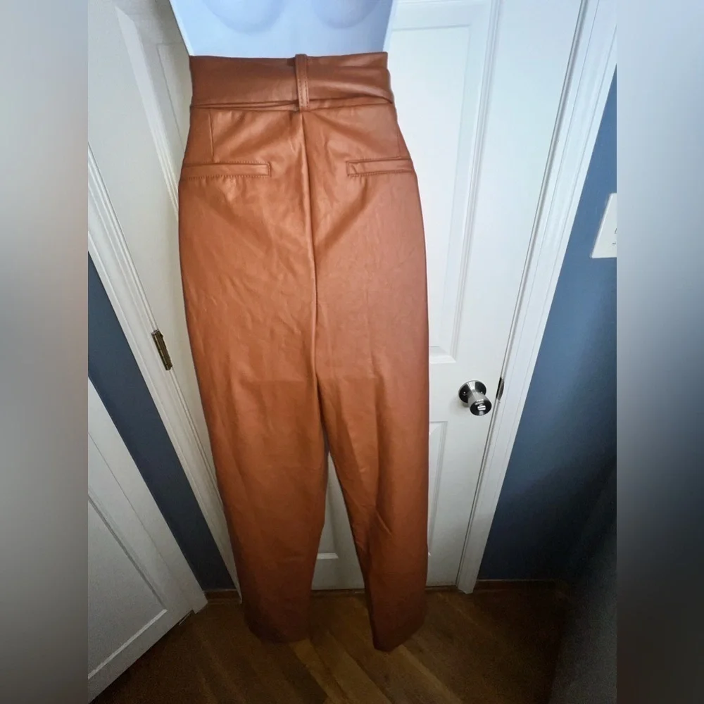 NWT BBJ Womens Large Chestnut Brown Vegan Leather Belt High Rise Trouser Pants L